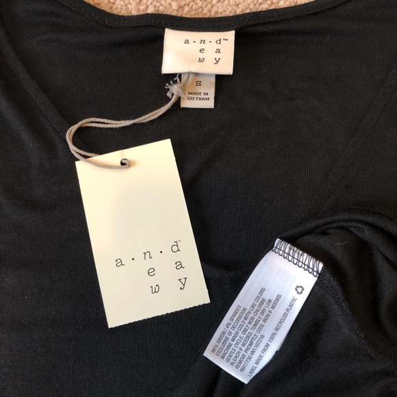 A NEW DAY * Top - Picture 8 of 8